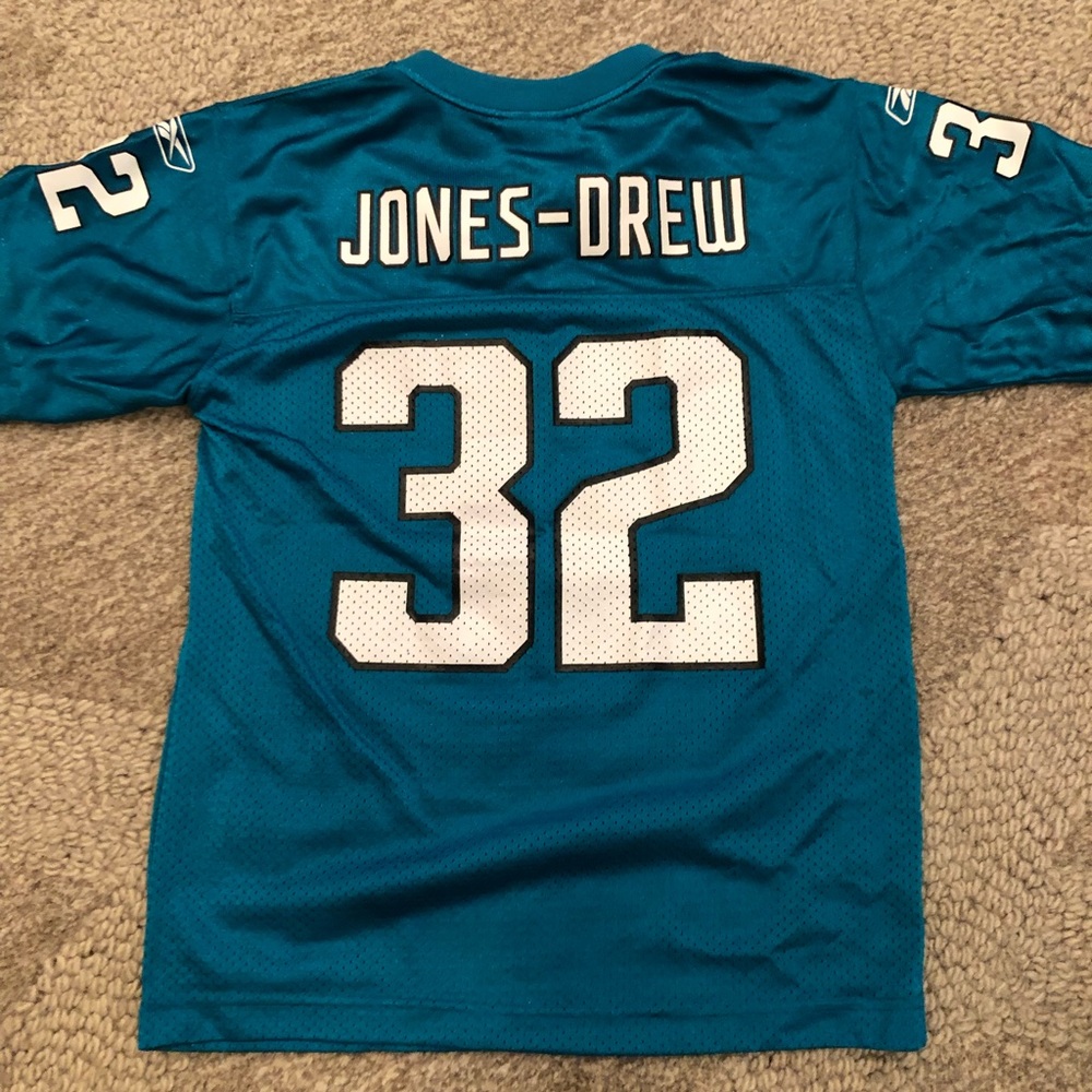 Boys size medium Jaguars Jersey